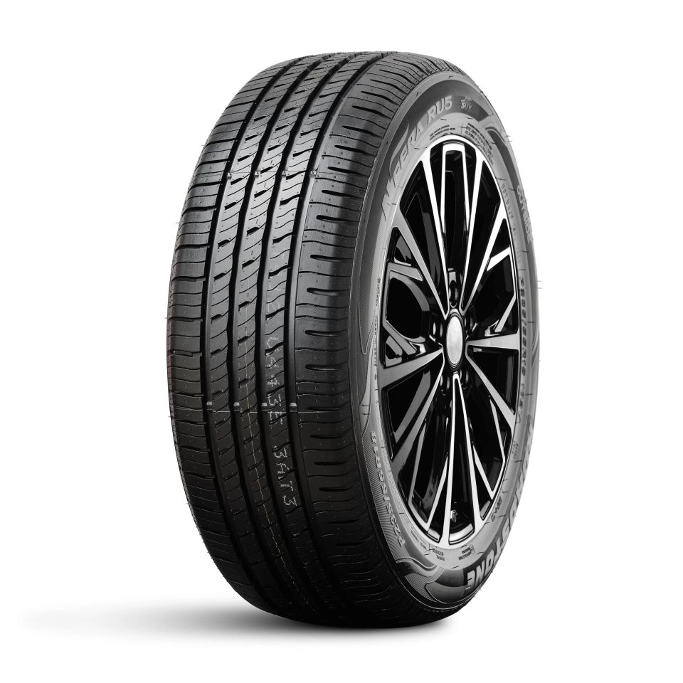 245/60 R18 ROADSTONE NFERA RU5 104V 